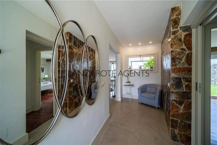 Image No.18-Villa de 4 chambres à vendre à Puerto Calero