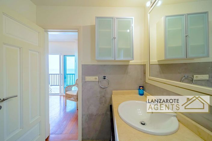 Image No.24-4 Bed Villa for sale