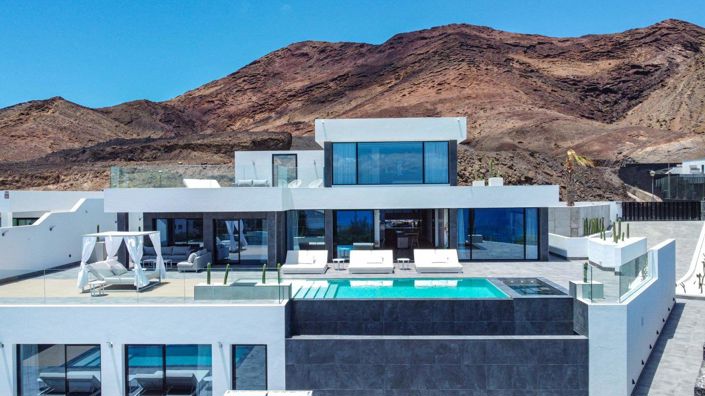 Image No.1-Villa de 7 chambres à vendre à Playa Blanca