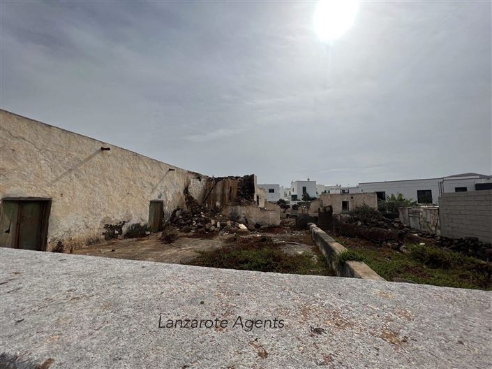 Image No.13-Villa de 2 chambres à vendre à Yaiza