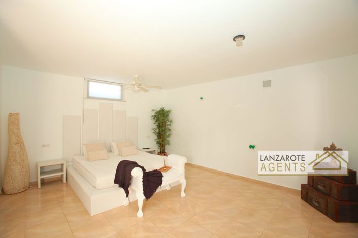 Image No.18-Villa de 4 chambres à vendre à Playa Blanca