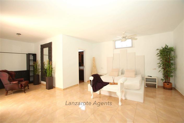 Image No.24-Villa de 4 chambres à vendre à Playa Blanca