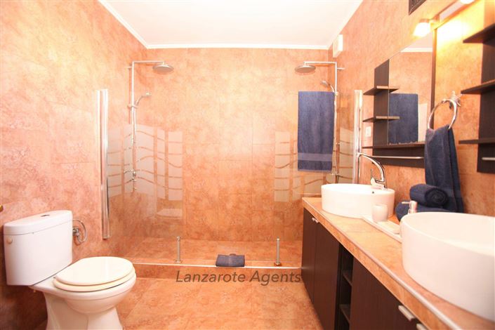 Image No.26-Villa de 4 chambres à vendre à Playa Blanca