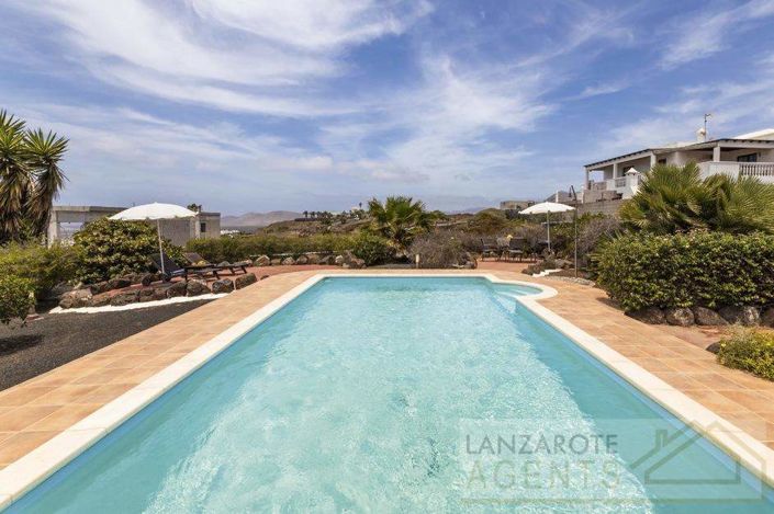 Image No.28-Villa de 4 chambres à vendre à Las Breñas