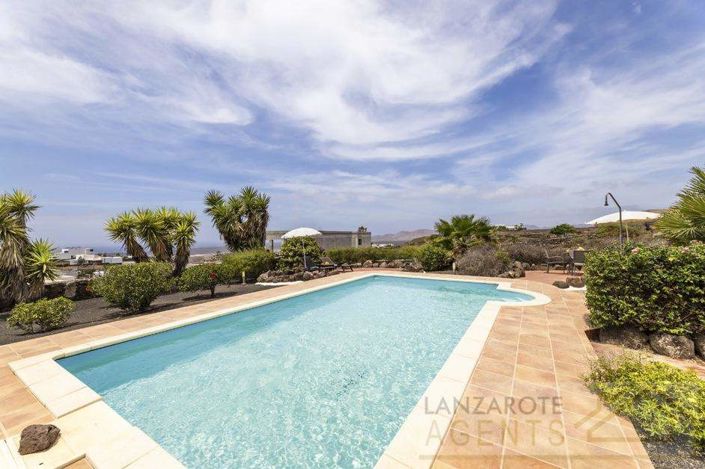 Image No.37-Villa de 4 chambres à vendre à Las Breñas