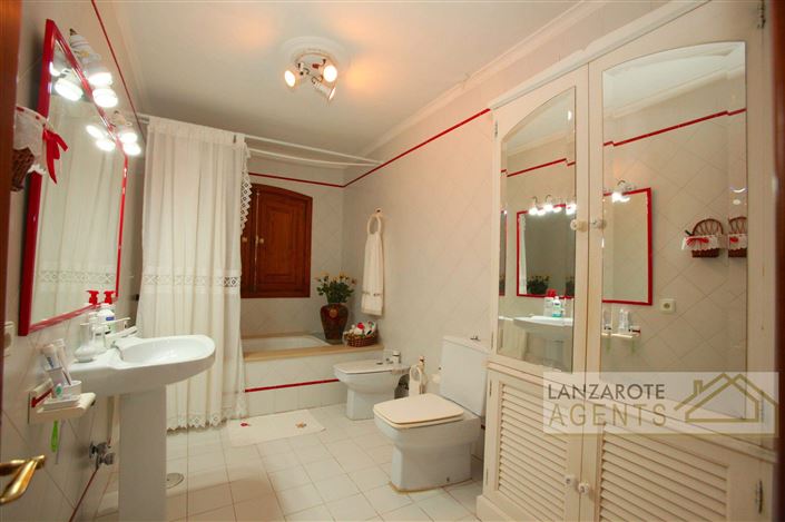 Image No.16-Villa de 4 chambres à vendre à Macher