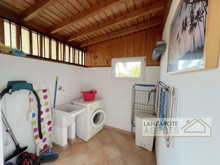 Image No.17-3 Bed Villa for sale