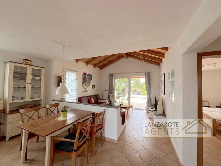 Image No.3-3 Bed Villa for sale