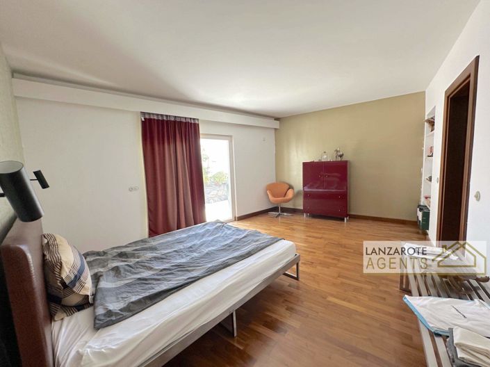 Image No.17-Villa de 4 chambres à vendre à Puerto Calero