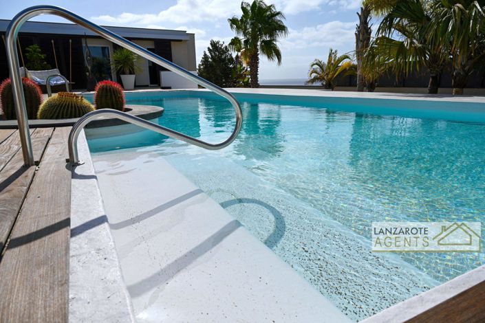 Image No.43-Villa de 4 chambres à vendre à Puerto Calero