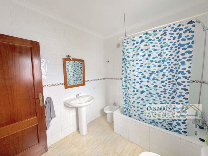 Image No.9-2 Bed Bungalow for sale