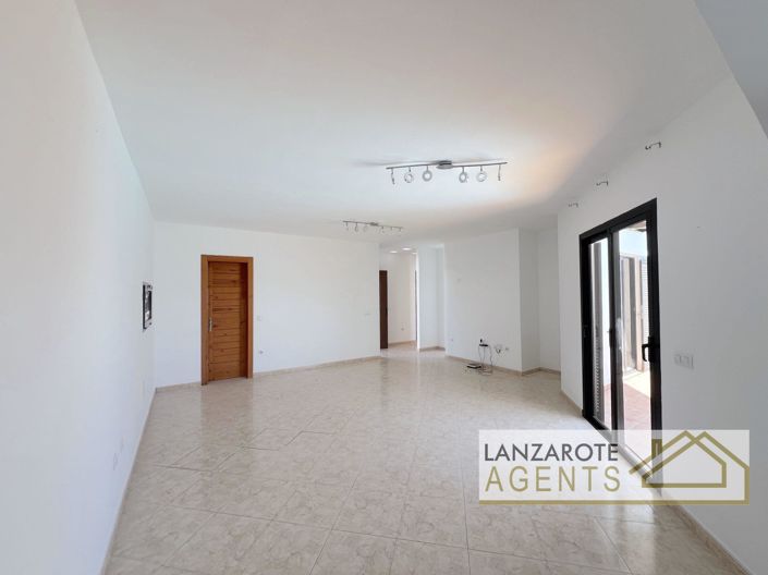 Image No.5-Villa de 3 chambres à vendre à Playa Blanca