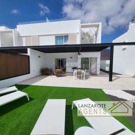 Villa de 3 chambres à vendre à Playa Blanca