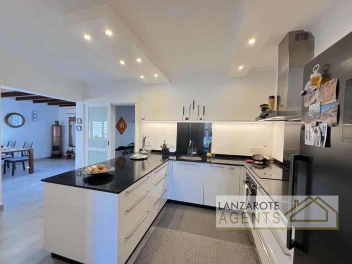 Image No.8-Villa de 3 chambres à vendre à Playa Blanca