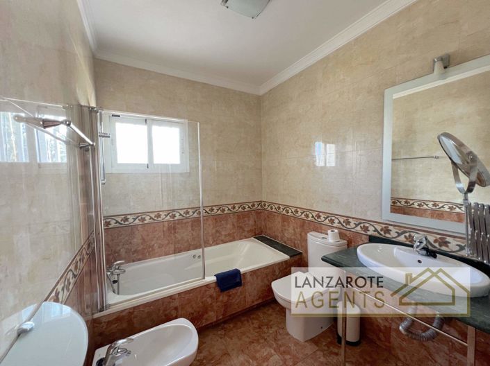 Image No.19-Villa de 4 chambres à vendre à Playa Blanca