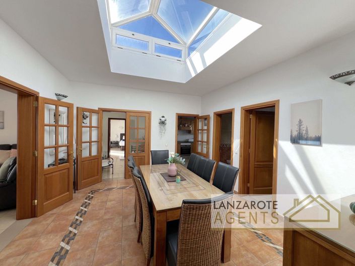 Image No.8-Villa de 4 chambres à vendre à Playa Blanca