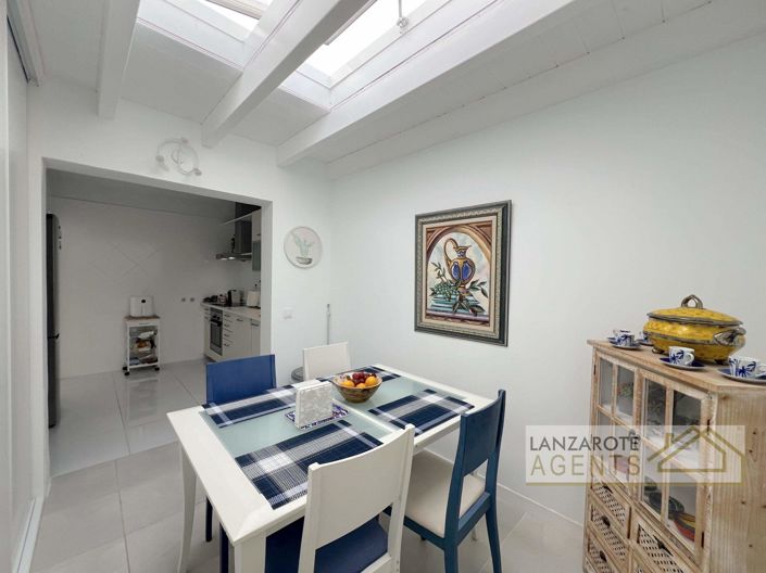 Image No.14-3 Bed Villa for sale