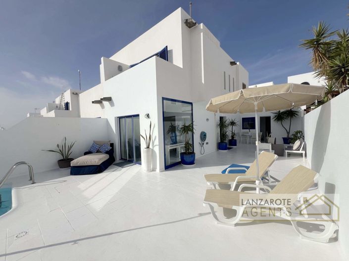 Image No.2-3 Bed Villa for sale