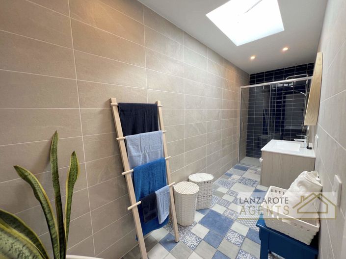 Image No.31-3 Bed Villa for sale