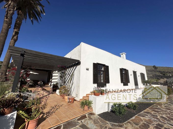 Image No.22-Villa de 4 chambres à vendre à Haria