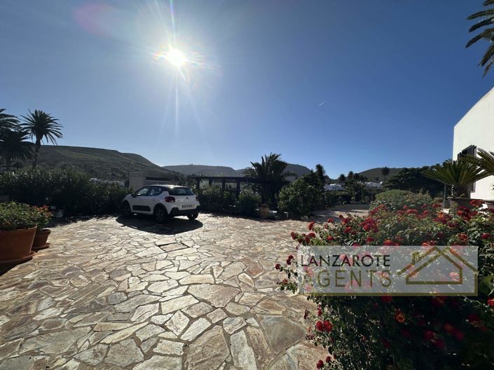 Image No.29-Villa de 4 chambres à vendre à Haria