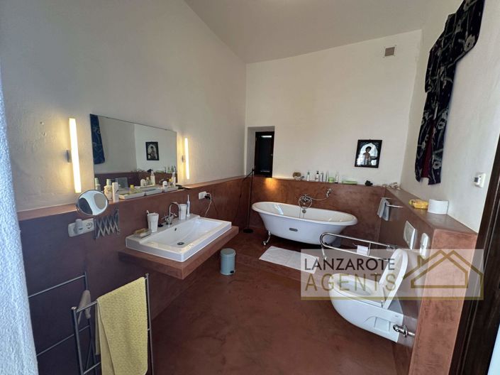 Image No.9-Villa de 4 chambres à vendre à Haria