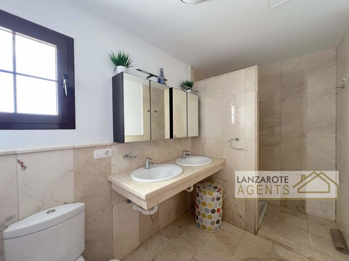 Image No.11-2 Bed Villa for sale