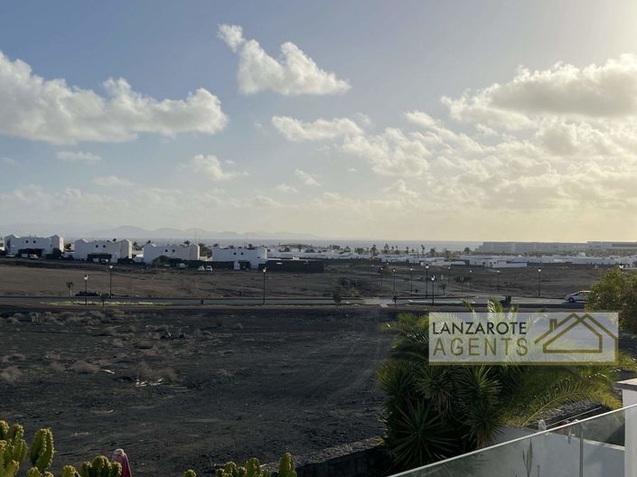 Image No.14-2 Bed Villa for sale