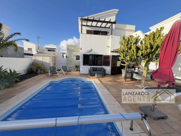 Image No.25-2 Bed Villa for sale