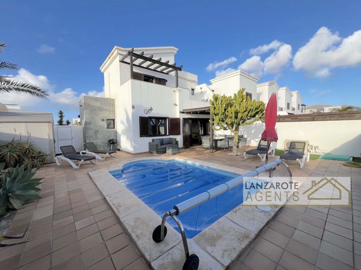 Image No.27-2 Bed Villa for sale