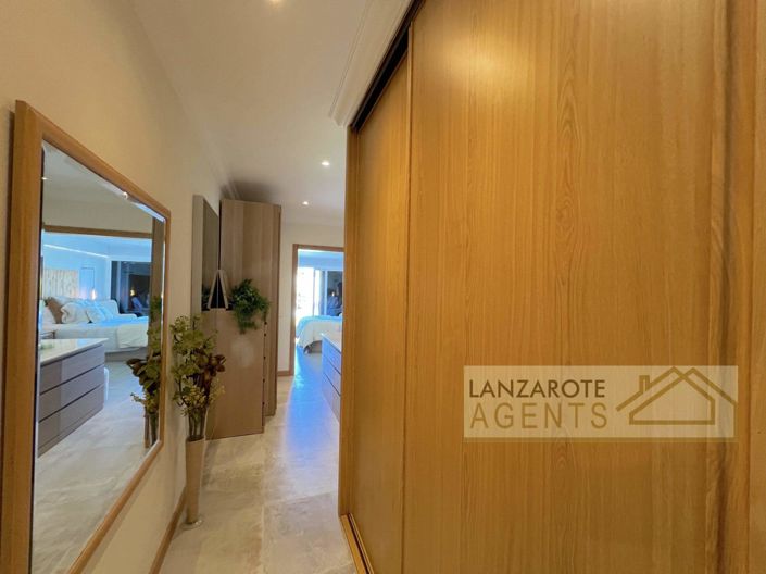 Image No.17-3 Bed Villa for sale