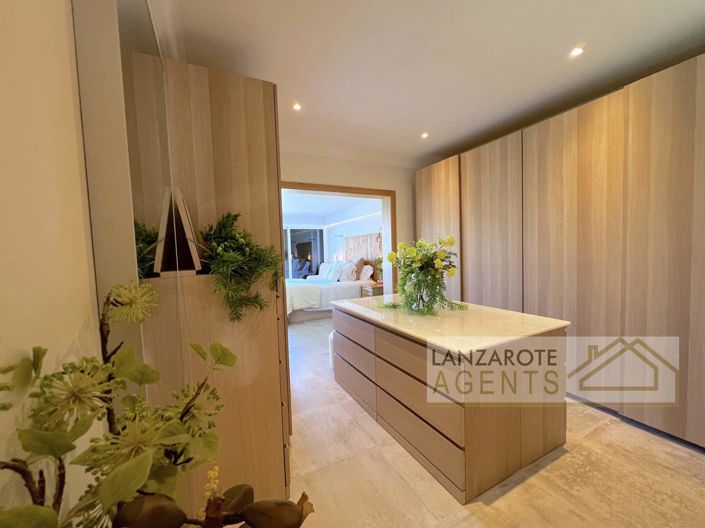 Image No.18-3 Bed Villa for sale