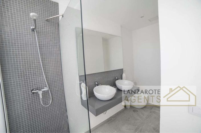 Image No.10-Villa de 4 chambres à vendre à Playa Blanca