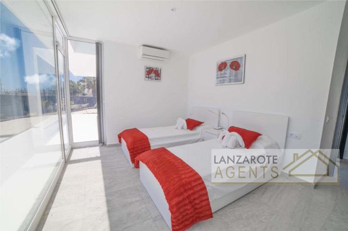 Image No.13-Villa de 4 chambres à vendre à Playa Blanca