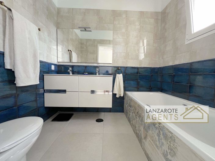 Image No.20-Villa de 4 chambres à vendre à Yaiza