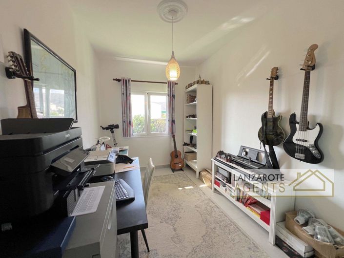 Image No.21-Villa de 4 chambres à vendre à Yaiza