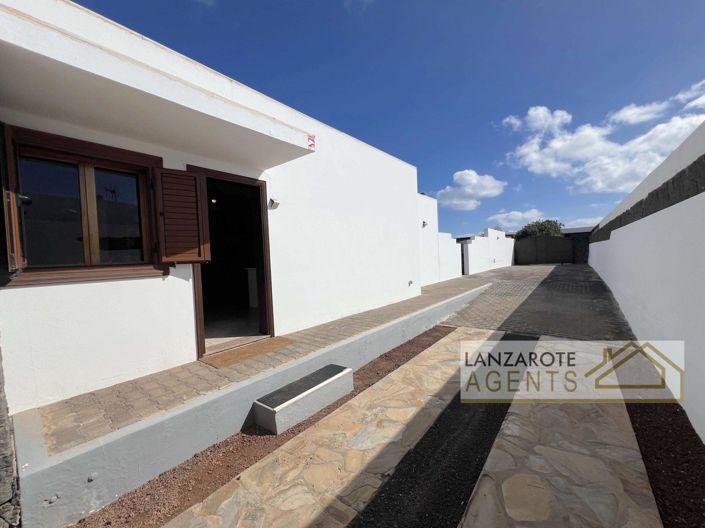 Image No.32-Villa de 2 chambres à vendre à Playa Blanca