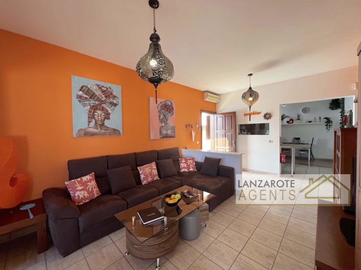 Image No.6-Villa de 2 chambres à vendre à Playa Blanca