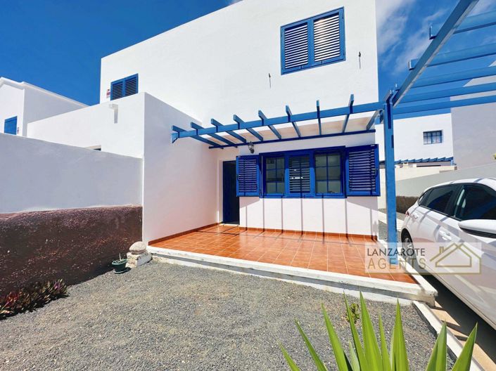 Image No.1-Villa de 2 chambres à vendre à Playa Blanca
