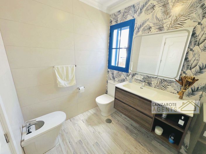 Image No.17-2 Bed Villa for sale