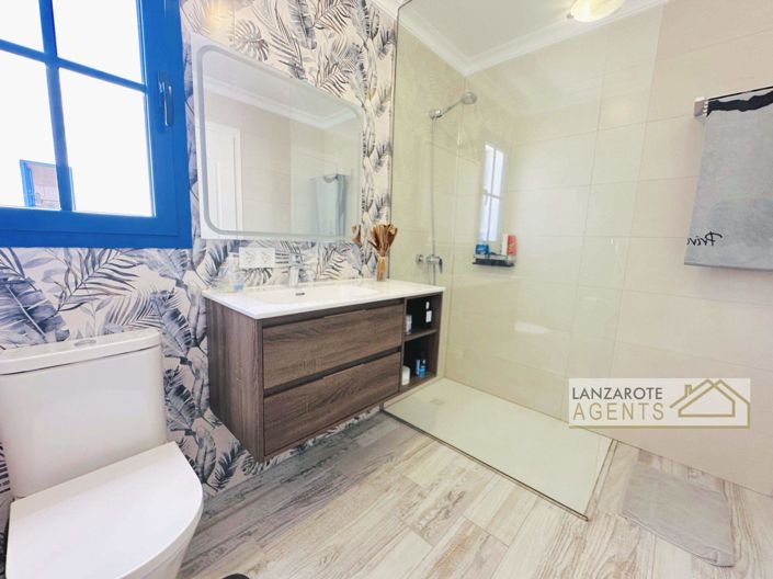 Image No.19-2 Bed Villa for sale