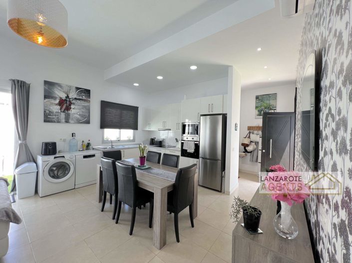 Image No.4-Villa de 3 chambres à vendre à Playa Blanca