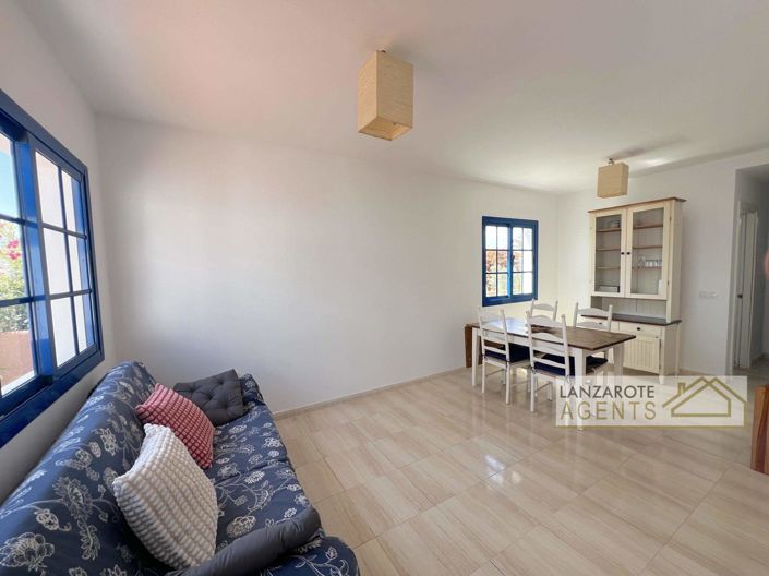 Image No.2-Villa de 2 chambres à vendre à Playa Blanca