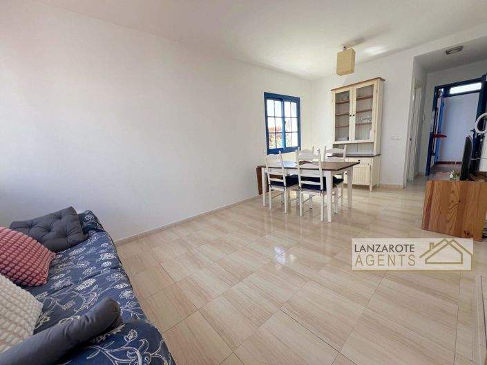 Image No.3-Villa de 2 chambres à vendre à Playa Blanca