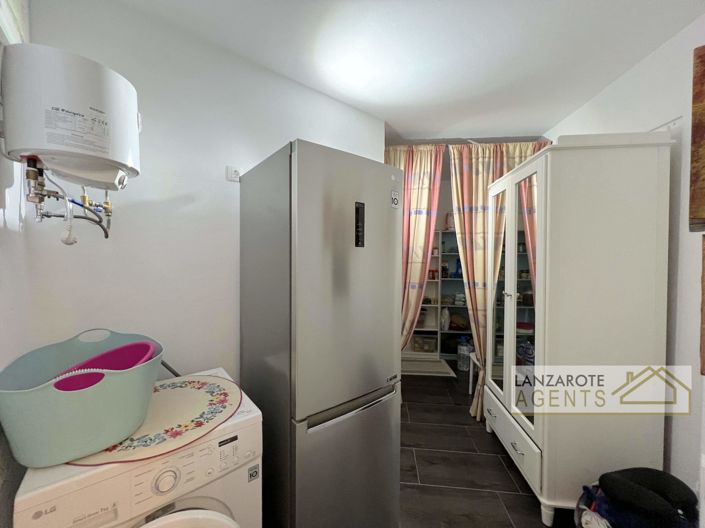 Image No.5-Villa de 4 chambres à vendre à Playa Blanca