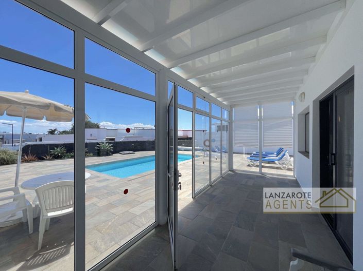 Image No.7-Villa de 4 chambres à vendre à Playa Blanca