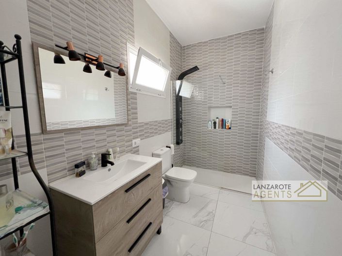 Image No.36-Villa de 6 chambres à vendre à Playa Blanca