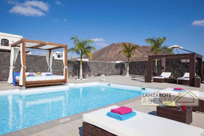 Image No.19-4 Bed Villa for sale