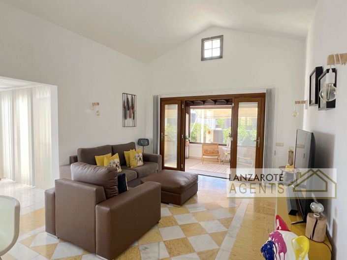 Image No.4-Villa de 2 chambres à vendre à Playa Blanca