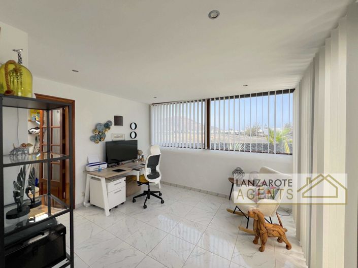 Image No.9-Villa de 2 chambres à vendre à Playa Blanca